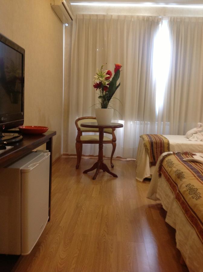 Hotel Las Maras 푸에르토마드린 외부 사진